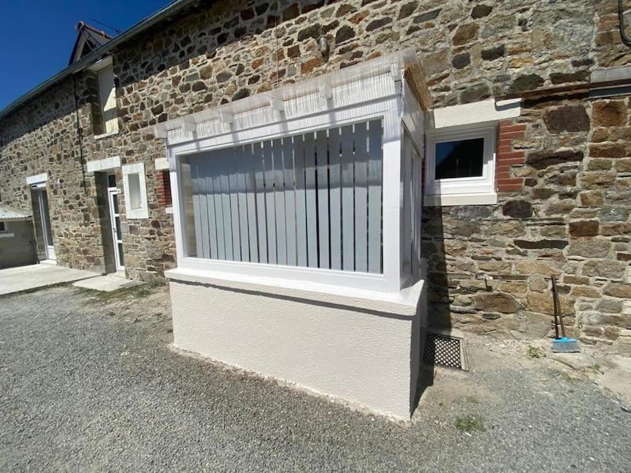 Charmant Logement Avec 2 Veranda Le Vivier-sur-Mer Esterno foto